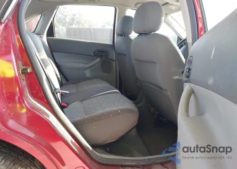 2005 Ford Focus Zx4 z USA, uszkodzony, nr VIN 1FAFP34N25W168410